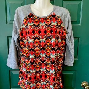 Gorgeous BNWT Raglan T 3/4” sleeves
